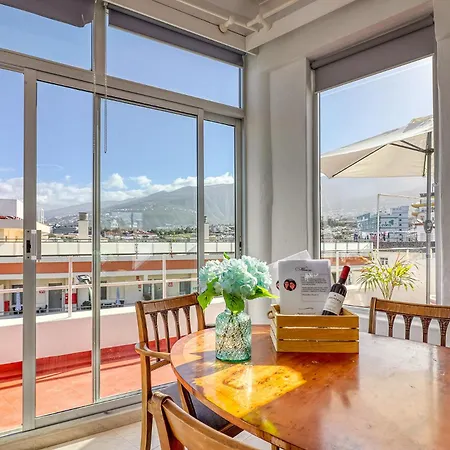 Apartment Spacious Penthouse With King-size Bed, Huge Terrace, Ocean & Teide View