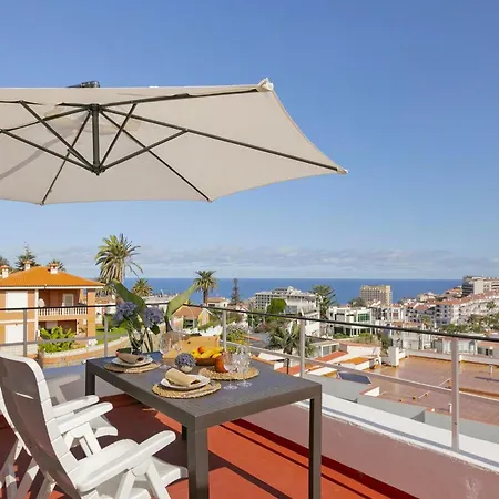 Apartment Spacious Penthouse With King-size Bed, Huge Terrace, Ocean & Teide View