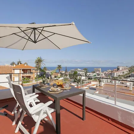 Spacious Penthouse With King-size Bed, Huge Terrace, Ocean & Teide View * Puerto de la Cruz (Tenerife)